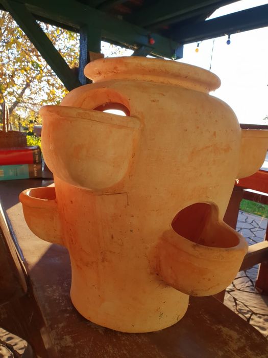 Donice terakotowe ogrodowe