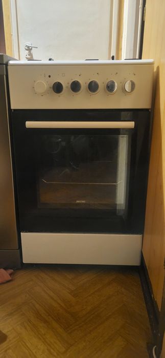 Kuchenka gazowa 300 zł