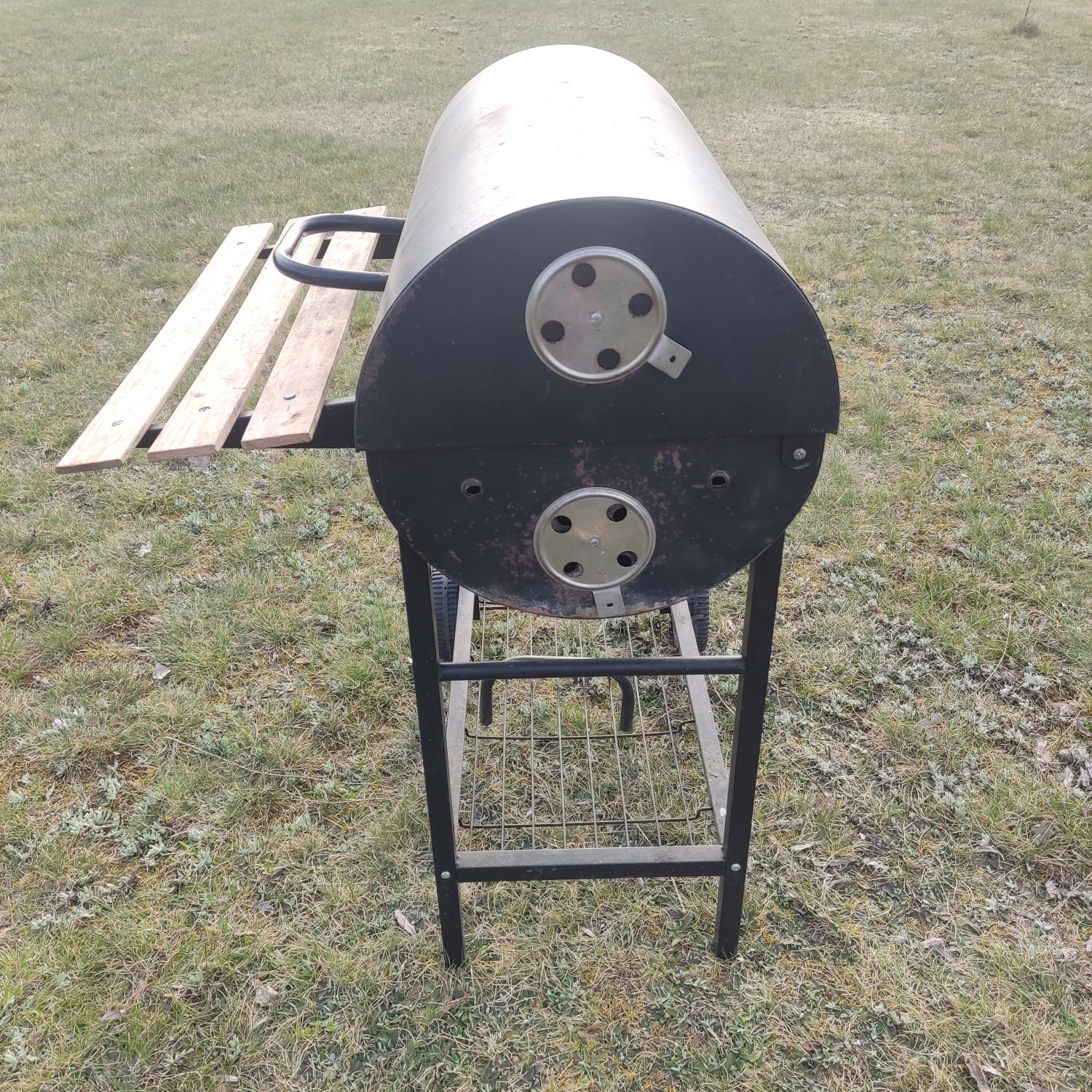 Grill węglowy duży