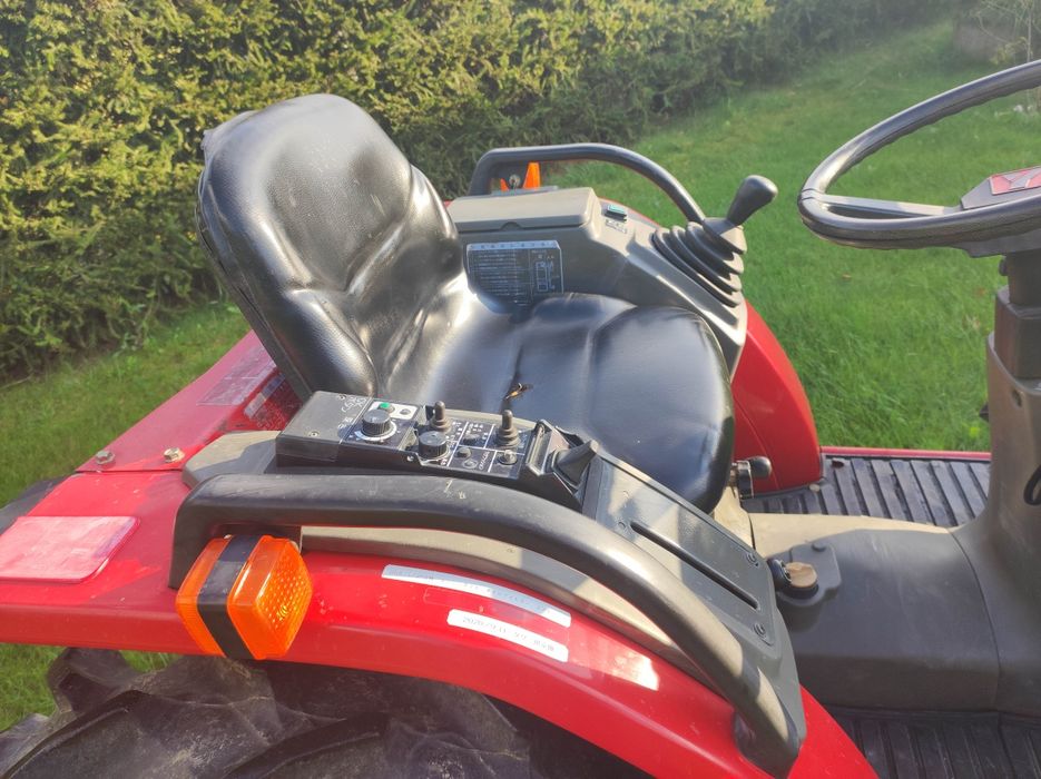 Traktorek ogrodowy yanmar f200/af24 ładowacz czołowy tur