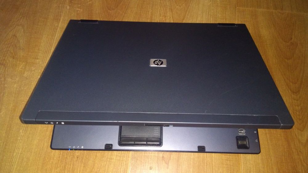 Laptop 15.4 HP Compaq 8510p Intel Core Duo 2x Win7 10 SSD HDMI office