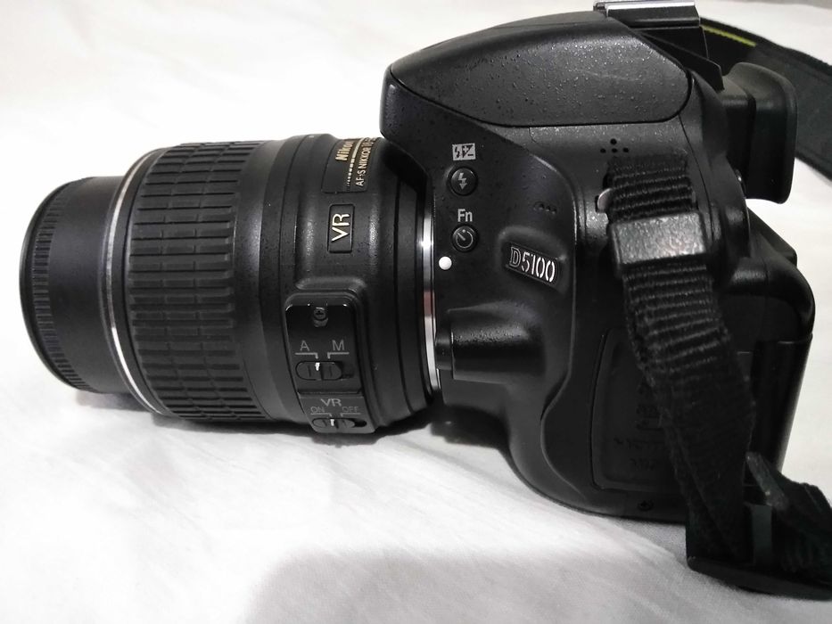 Продам фотоапарат Nikon D5100
