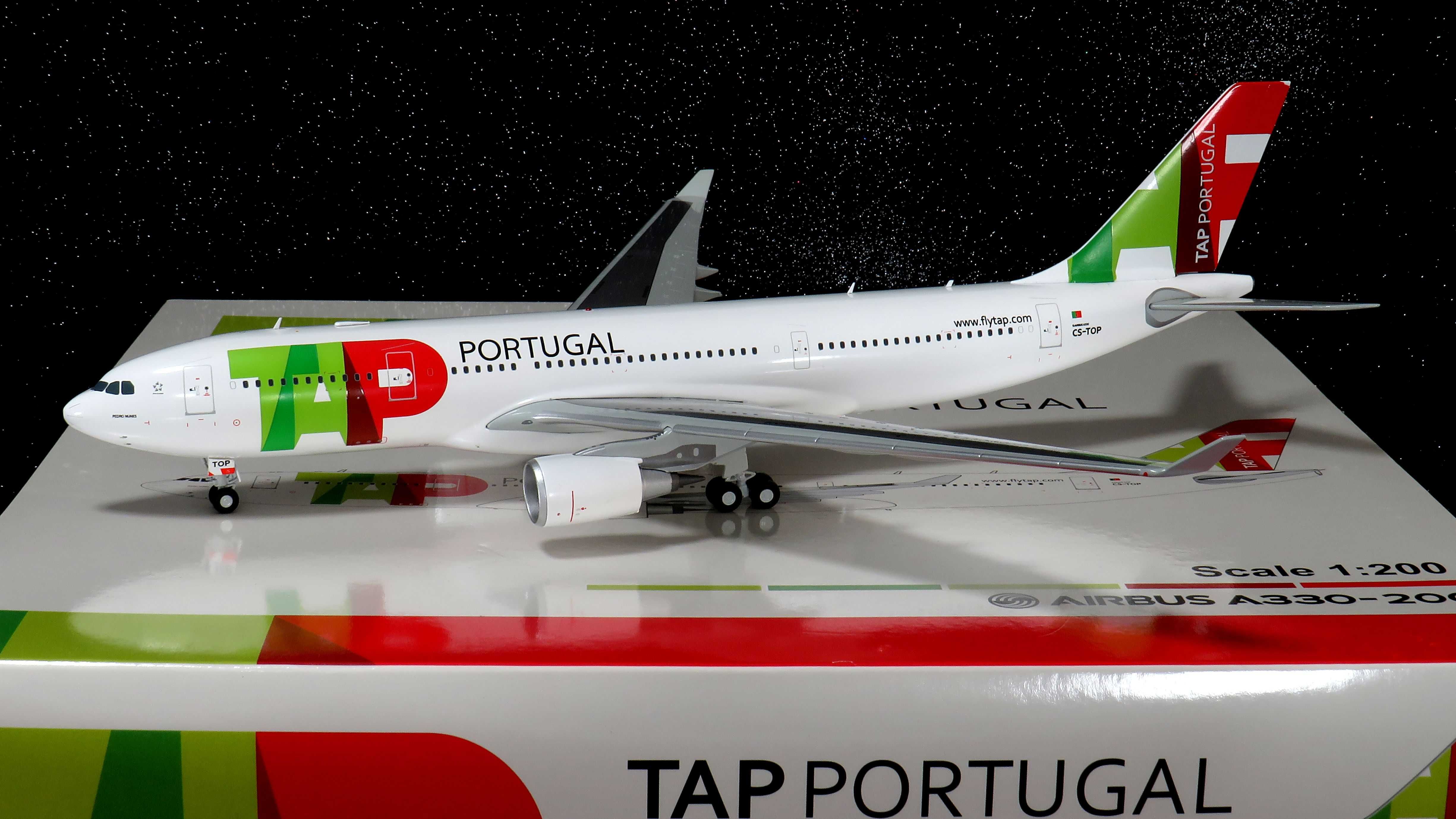 TAP Air Portugal Airbus A330-200 CS-TOP escala 1:200 super raro