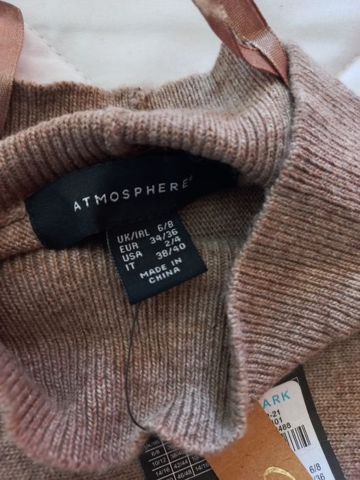 Camisola gola alta bege Primark