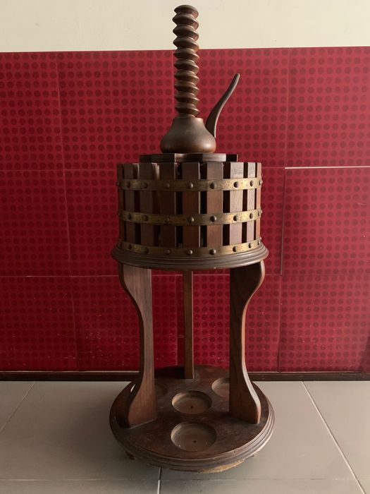 Garrafeira bar madeira maciça