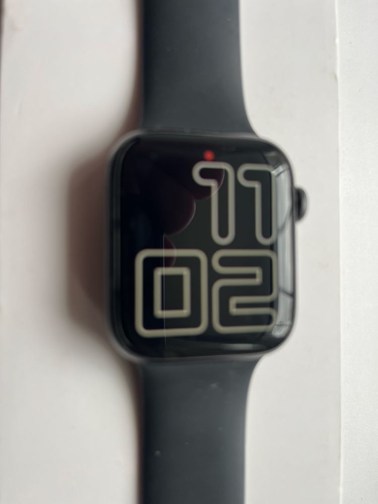 Apple watch series 5 44mm