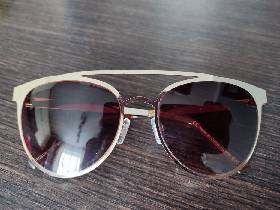 Reserved modne okulary przeciwsłoneczne złote oprawki