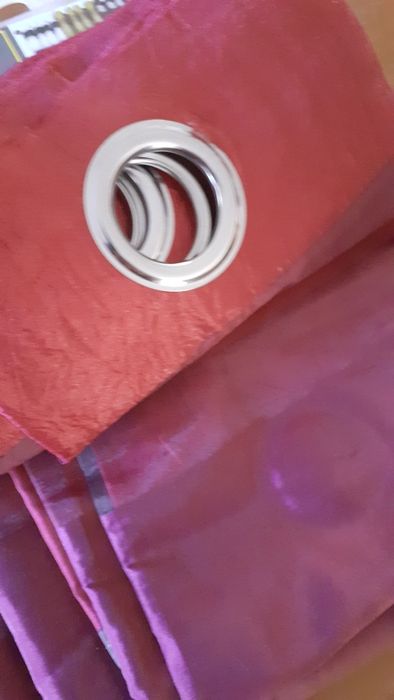 Par de cortinados de sala ou quarto
