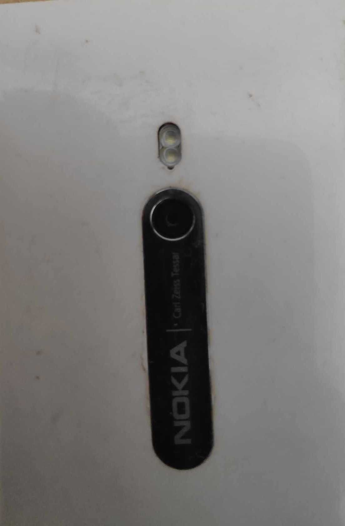 Nokia Lumia 800.