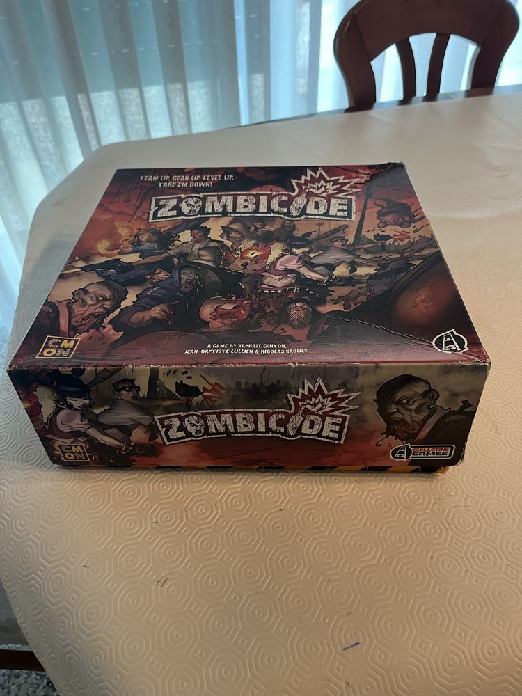 Zombicide (como novo)