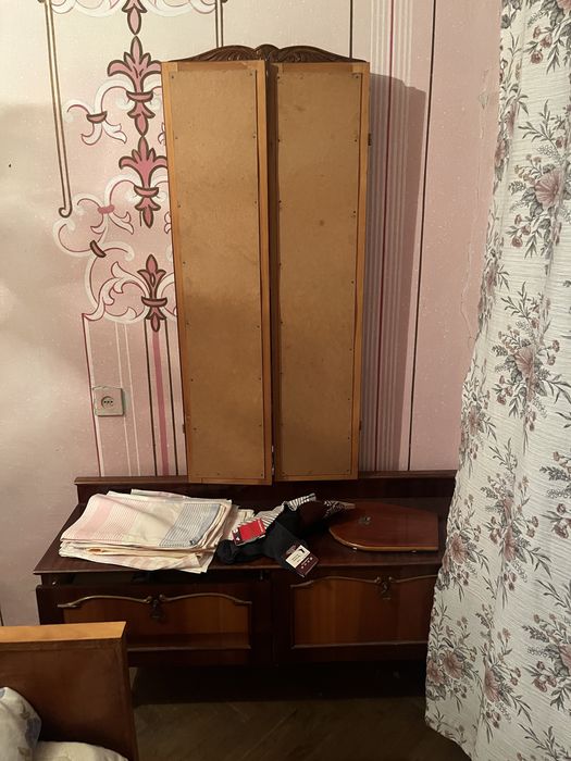 Меблі безкоштовно