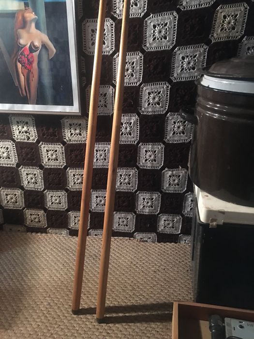 Більярний кий 2 шт. без використання