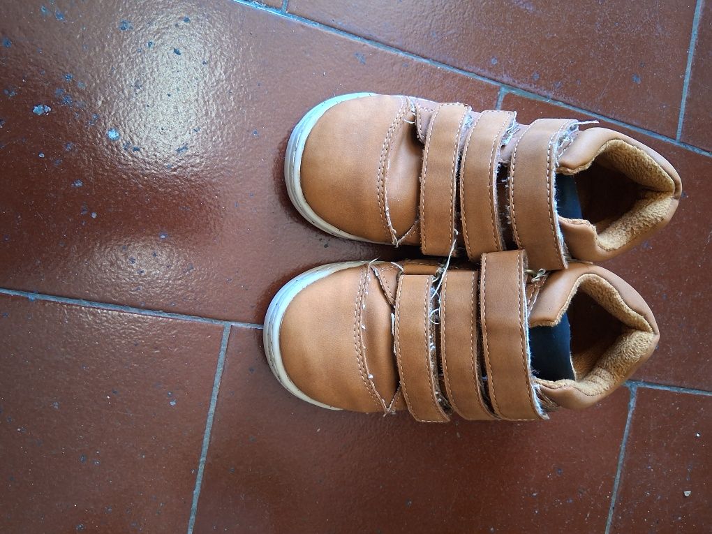 Sapatos crianca de marca