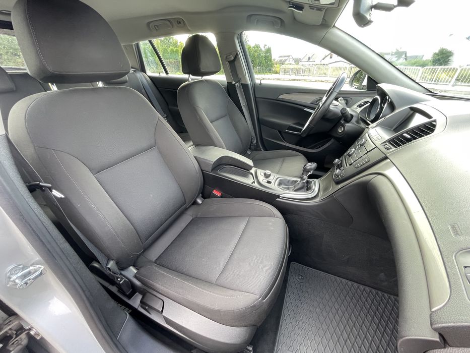 Opel Insignia kombi 2.0 CDTi, 2010r, w pelni sprawny