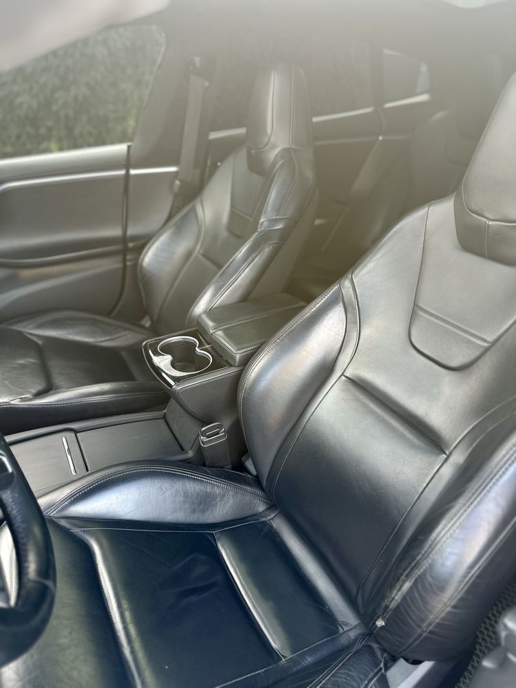 Tesla Model S 2015р Dual Motor 85kw