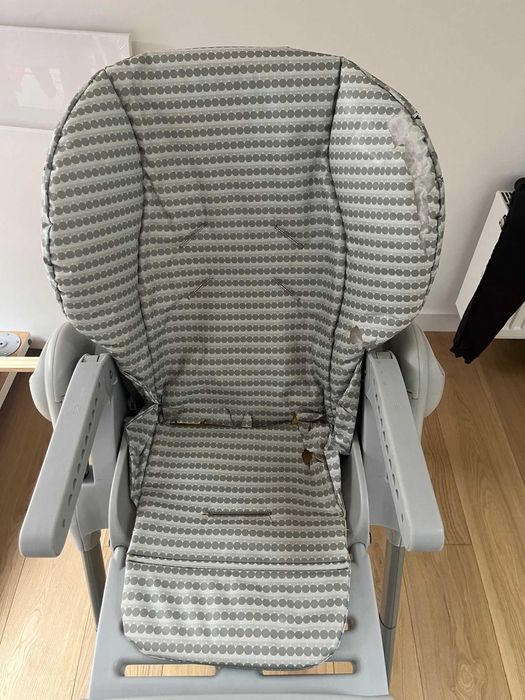 Krzesełko do karmienia Chicco Polly