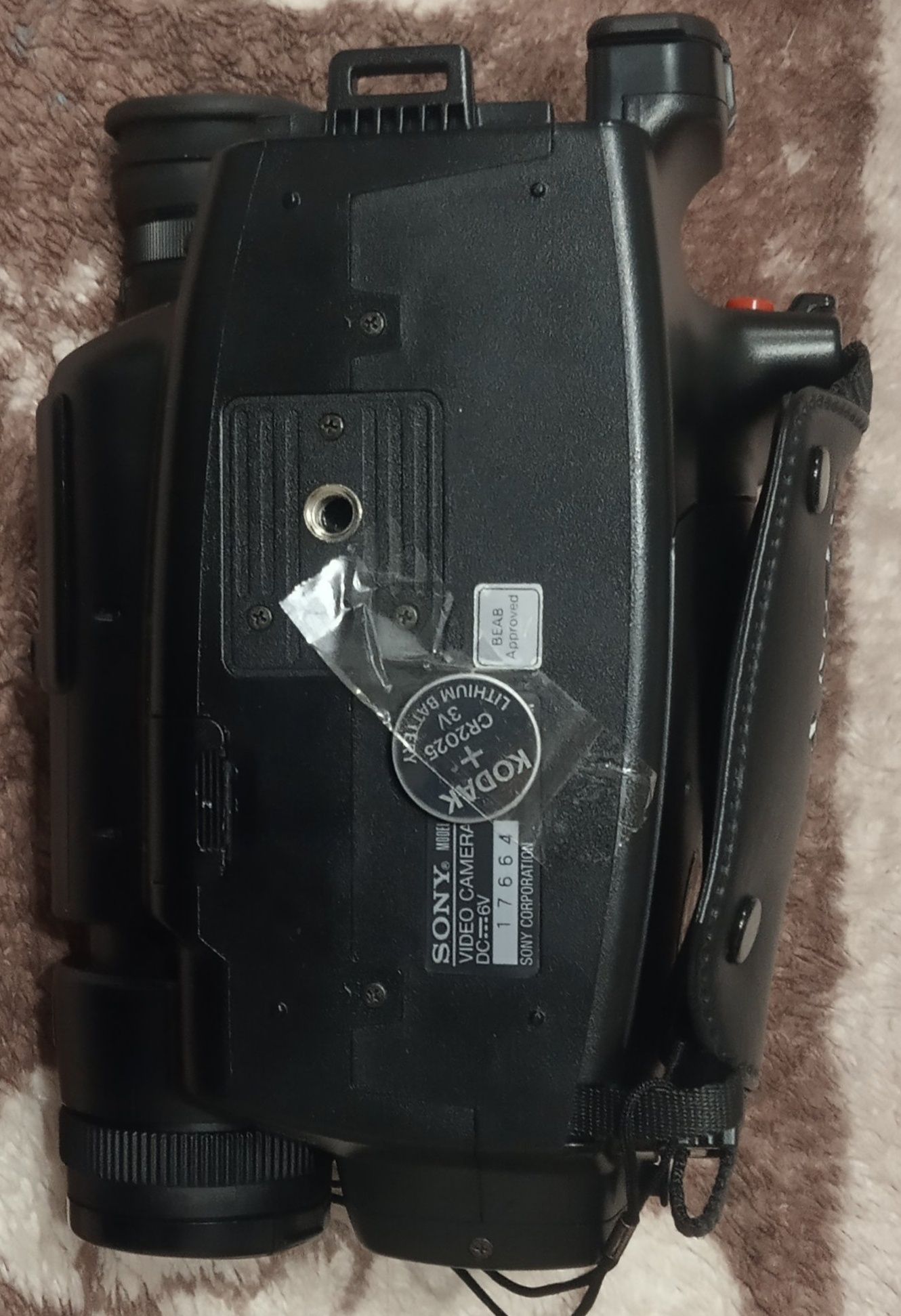 Видеокамера SONY CCD-TR50E