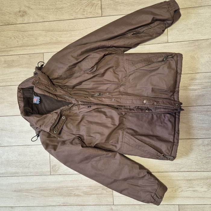 Лижна куртка в хорошому стані