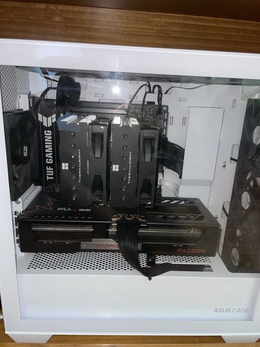 PC gamimg Alta Gama Ryzen 79800X3D RX 9070 XT
