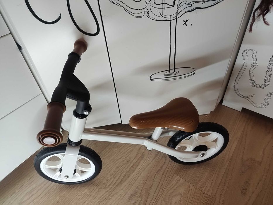 Smoby Pierwszy Rowerek biegowy Metalowy Biały