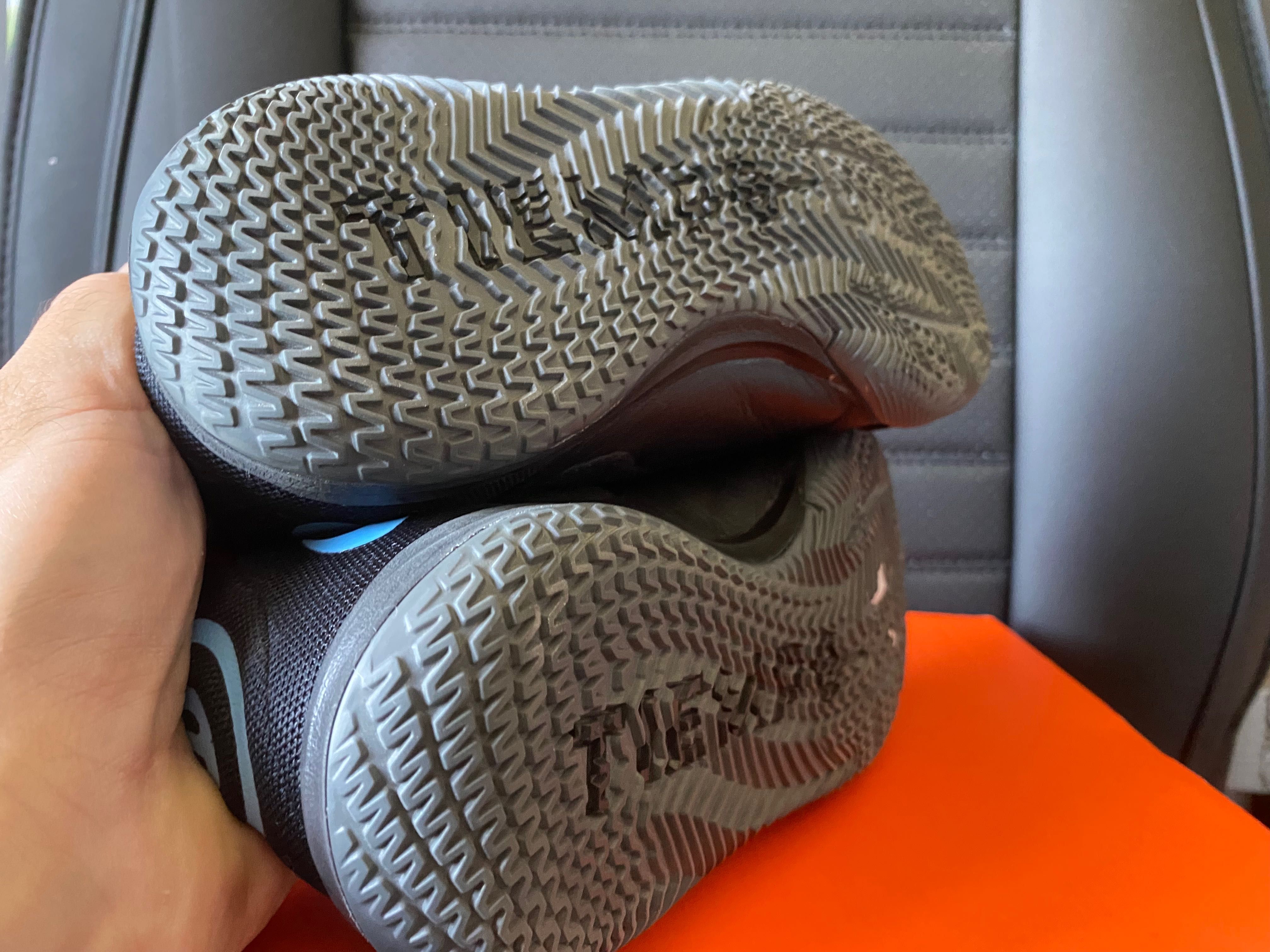 Nike Tiempo 36 (23cm) Buty Piłkarskie Turfy Orlik