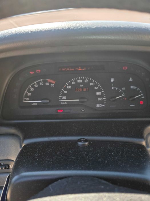 Carro Renault Laguna 1.8 RXE