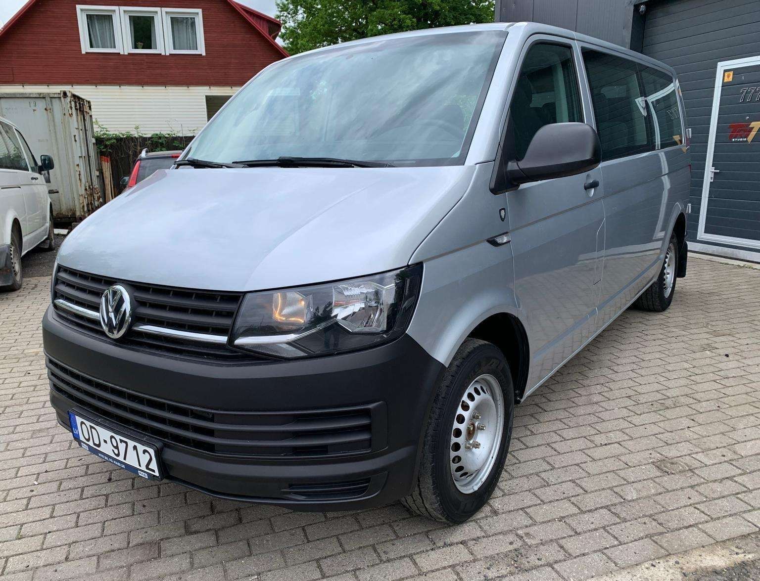 Volkswagen Caravelle 2016