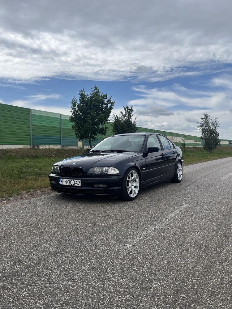 Bmw e46 3.5 V8 (drift kjs)