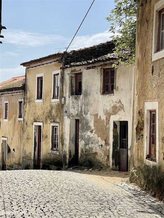 Moradia para Restaurar T0 Venda em Cebolais de Cima e Retaxo,Castelo B