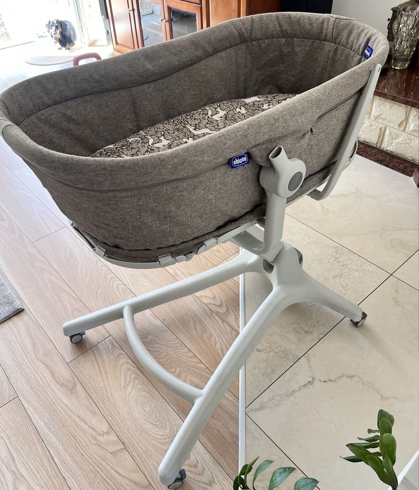 Łóżeczko Chico Babyhug 4w1
