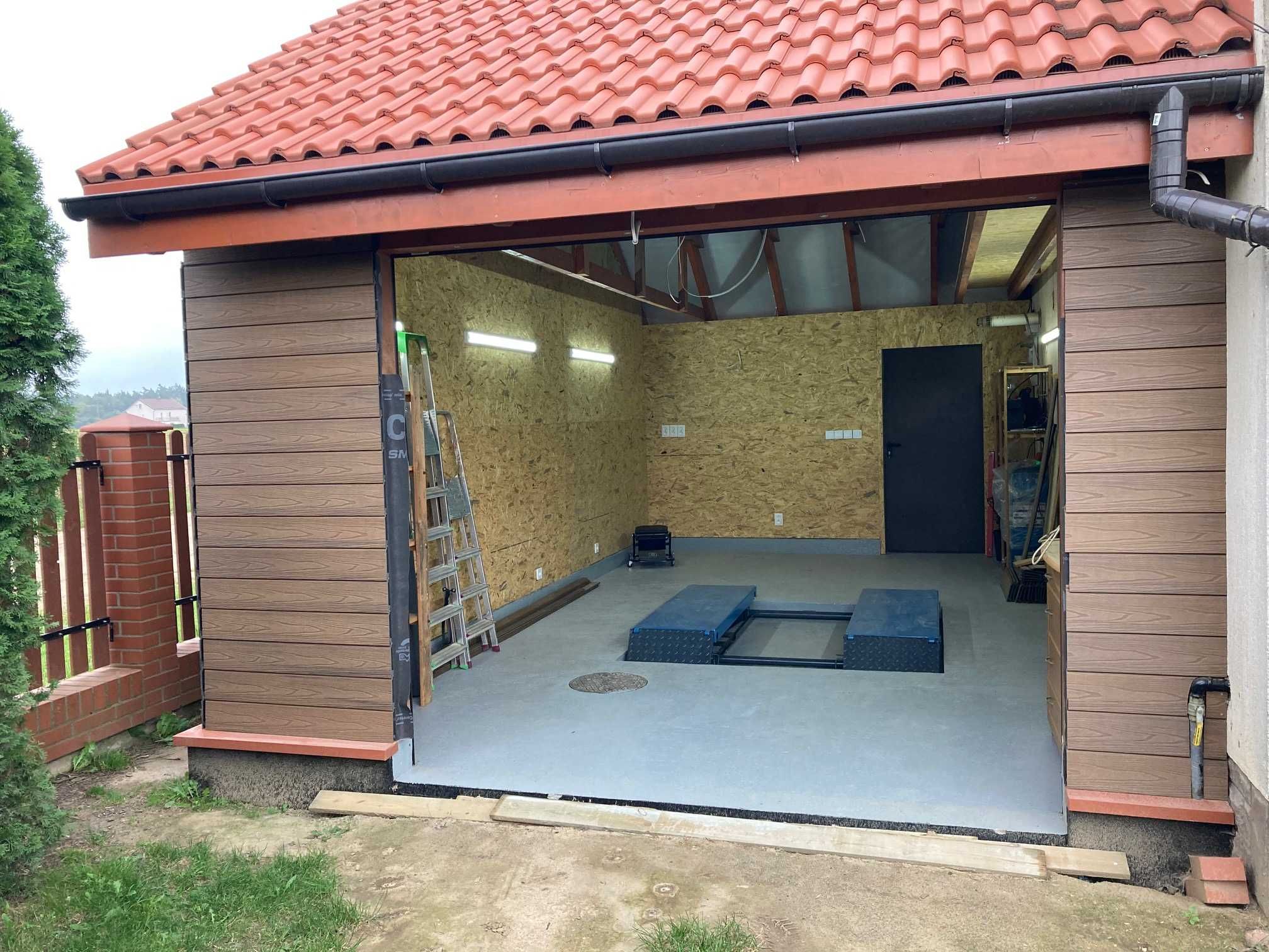 Deski Elewacyjne Kompozytowe - dł. 2,8-3,2m