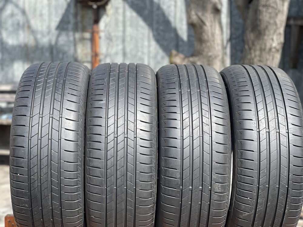 Шини літні 4шт 225/50 R18 Bridgestone Turanza T005