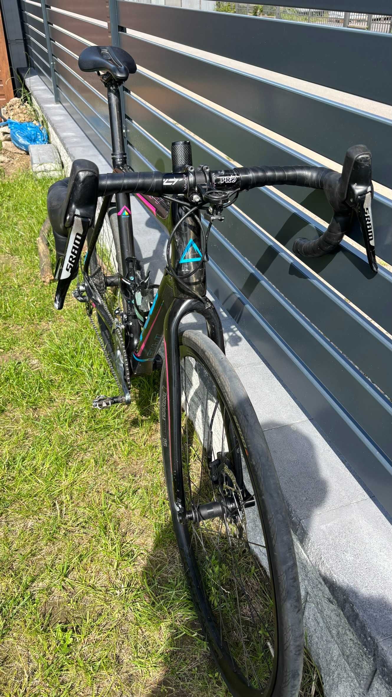Gravel  Szosa Okazja  tarcze karbonowy Fuji Altamira CX 1.5 2 kpl. kół