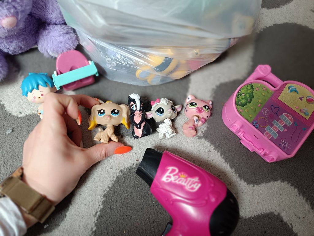 Mix dla dziewczynki figurki Disney, little pet shop barbie,