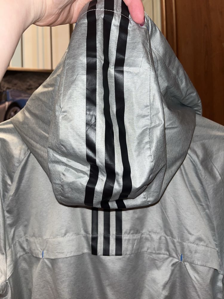 Мужской костюм adidas , размер м ,новый