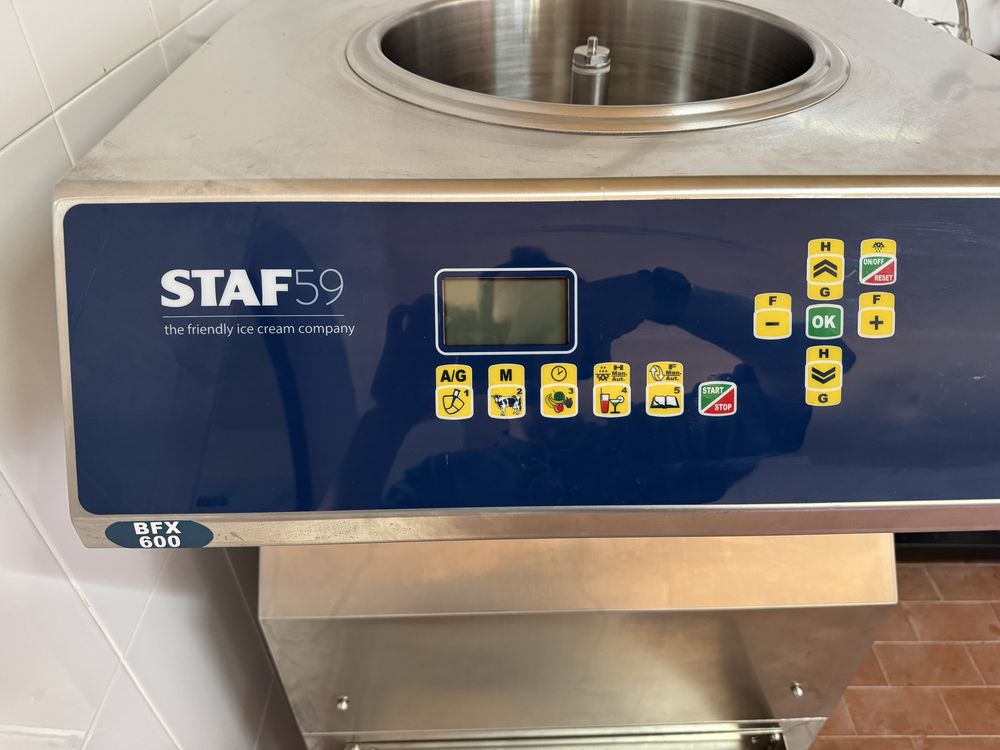 Máquina de gelado Staf BFx600