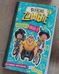 Livro "Diários Zombie - Emfrentar as Vacas - Z"