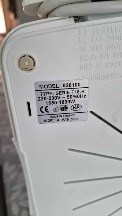 Fritadeira eléctrica marca Seb