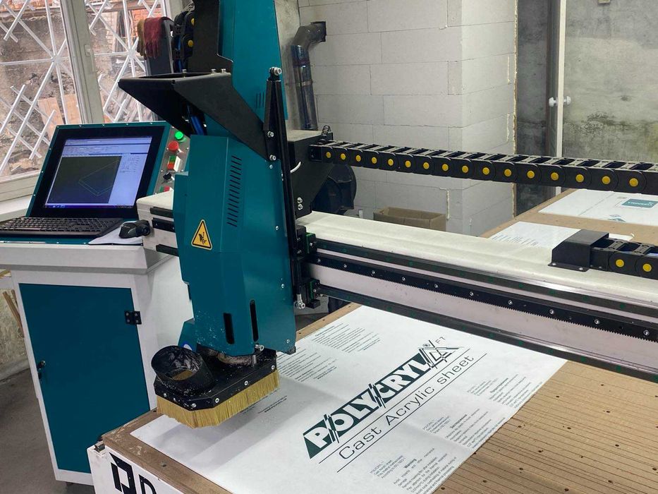 Фрезерна порізка, розкрій матеріалу, послуги фрезерної порізки