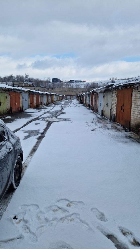 Продам капітальний гараж
