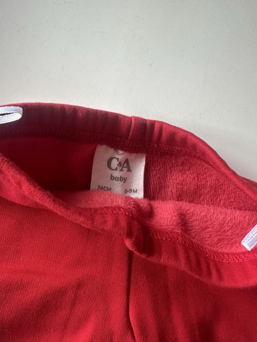 Новорічні штани з шкарпетками бренду C&A 6-9 міс ( 74 )