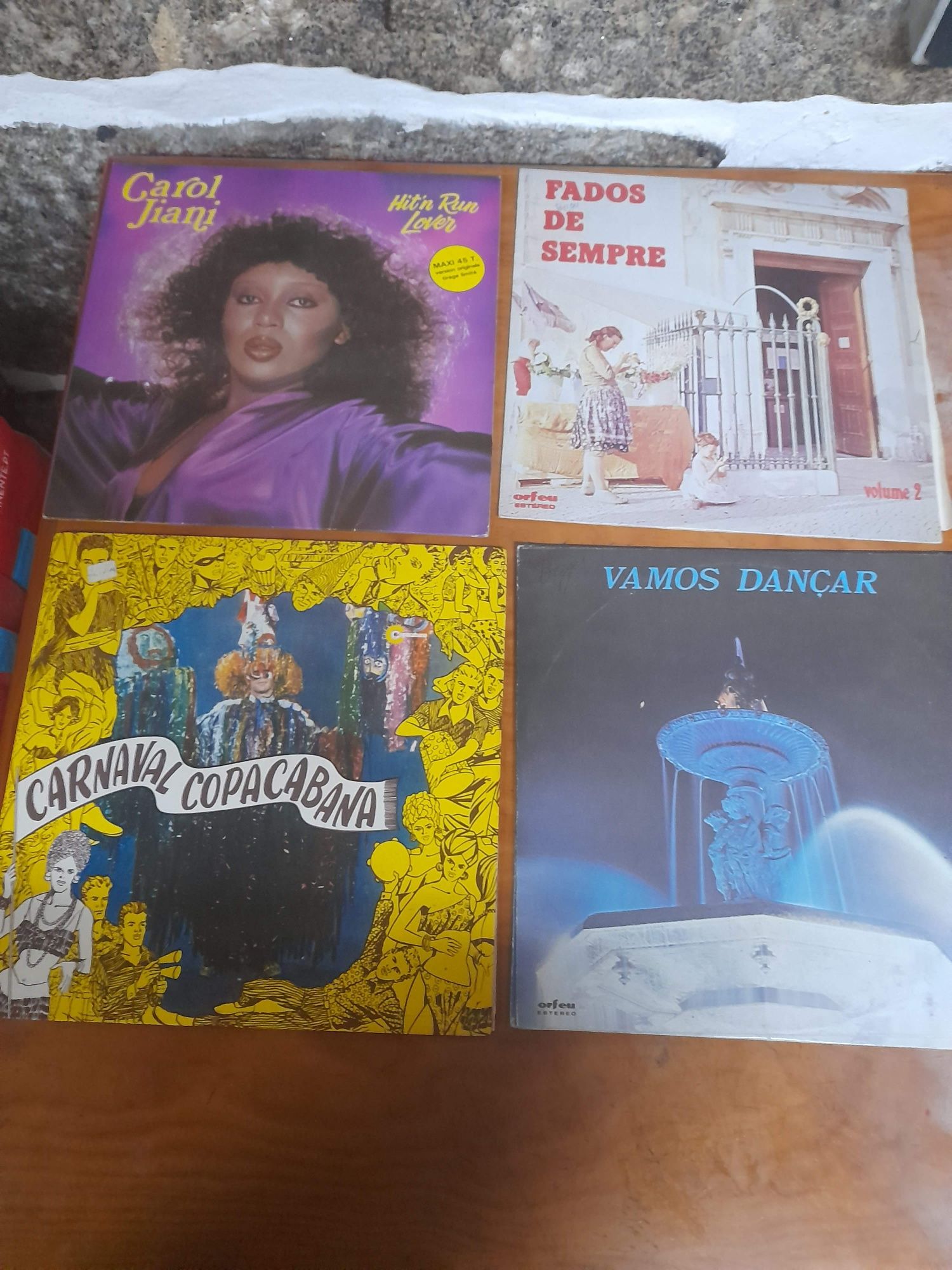 Discos de vinil cada