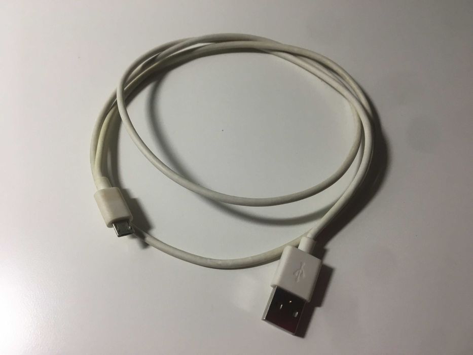 Cabo para Telemóvel XPTO