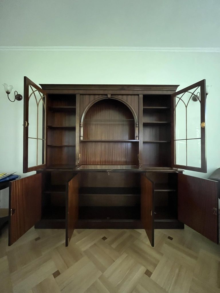 Kredens -biblioteczka + biurko w stylu angielskim do gabinetu.