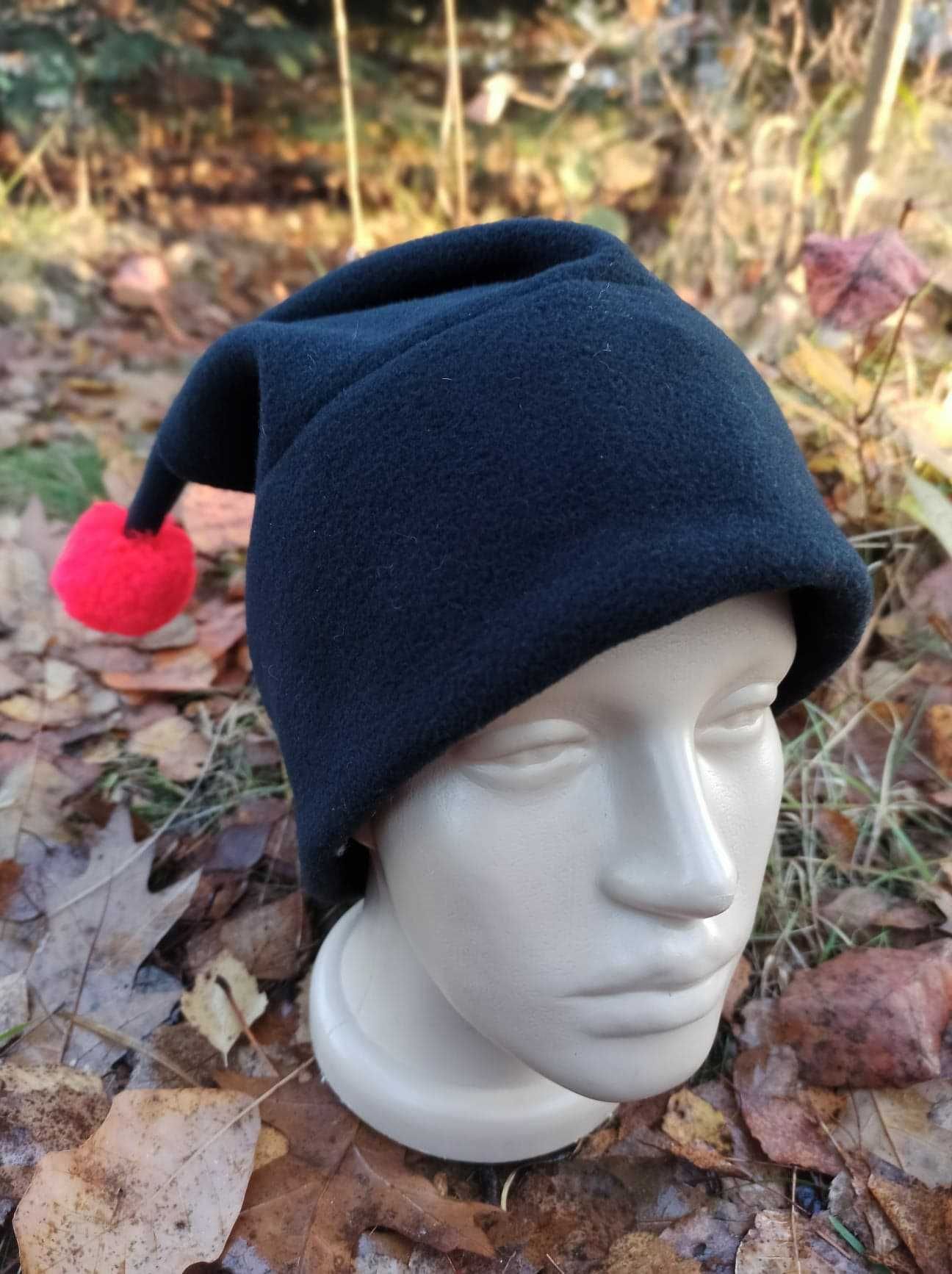 Nowa czarna ciepła zimowa czapka Mikołaja z pomponem diabelska unisex