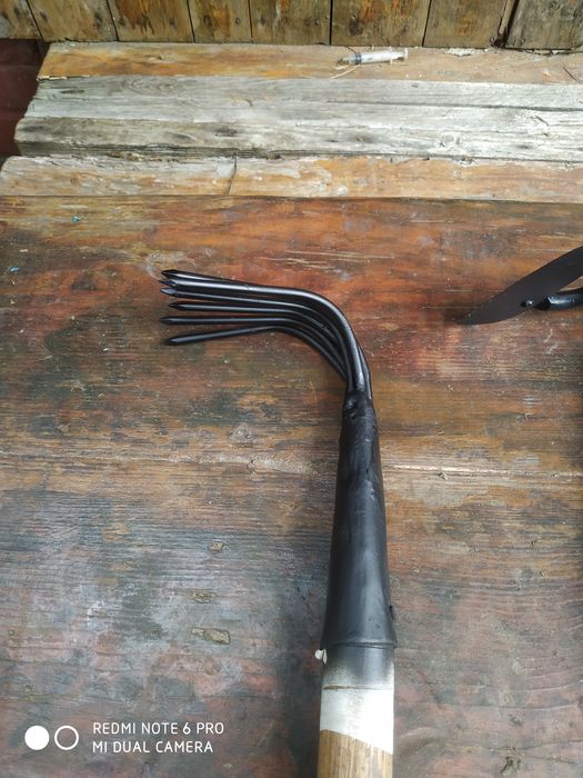 Сапки для городу.