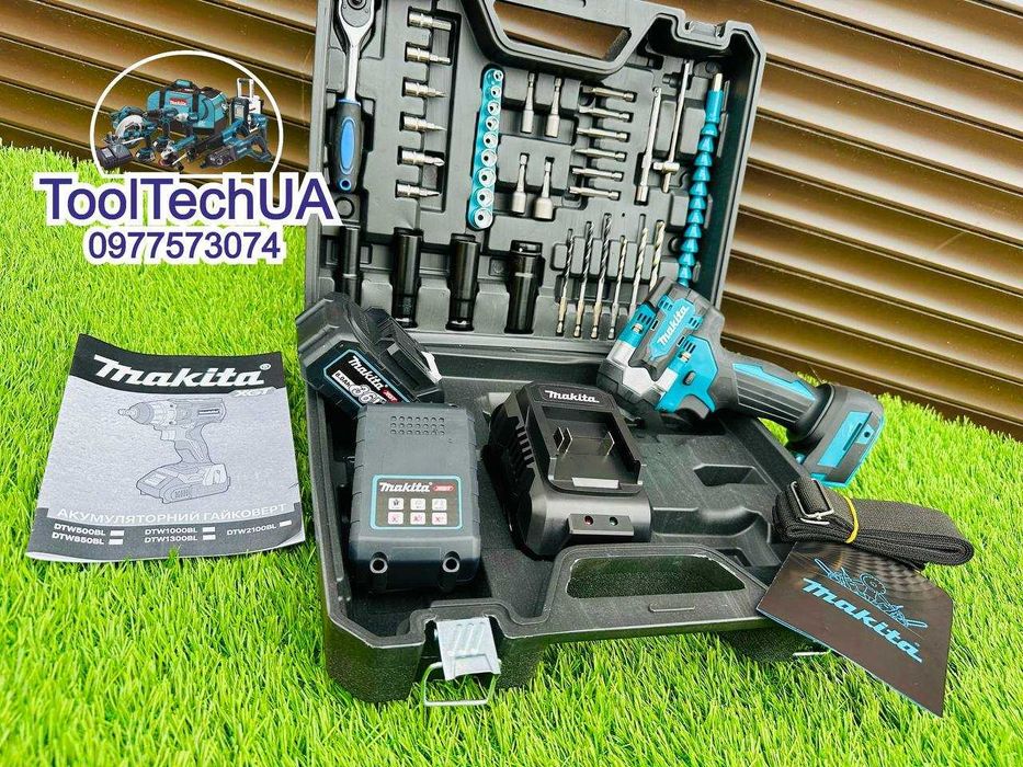 Безщітковий Гайкокрут з набором розхідника Макіта DTW500 XGT 1/2 36В8А