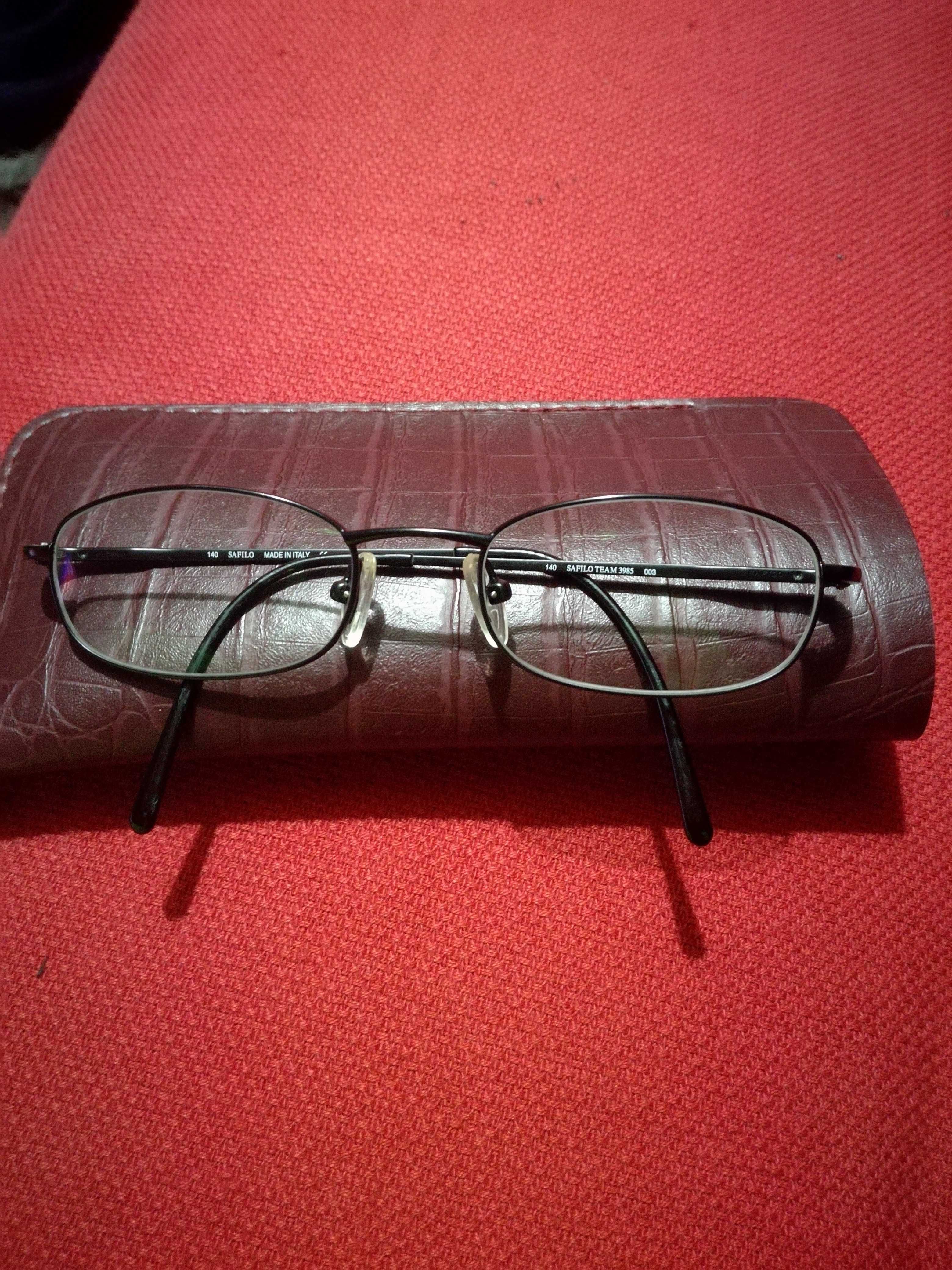 Óculos com lentes de descanso Safilo