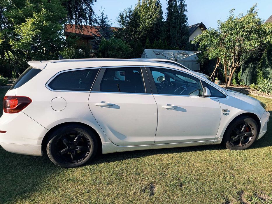 OPEL Astra Sports TOURER