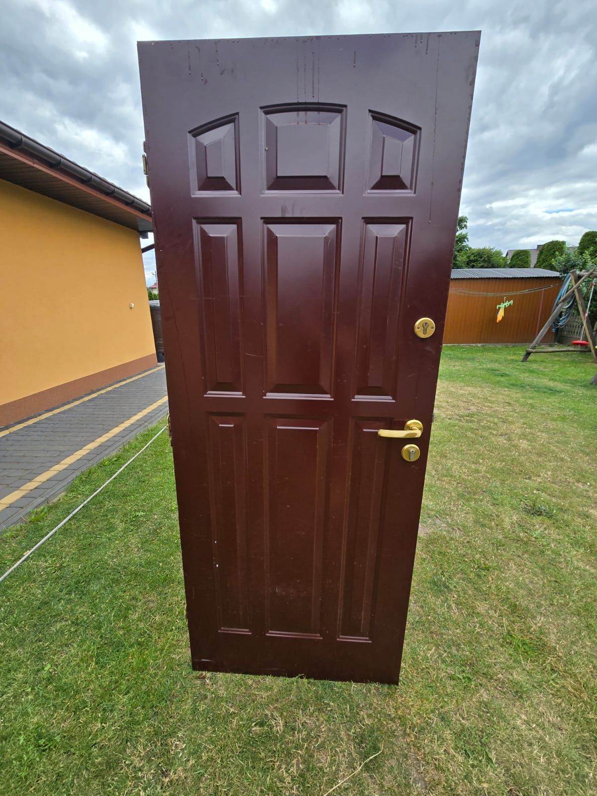 Drzwi stalowe 80x202 budowa brązowe